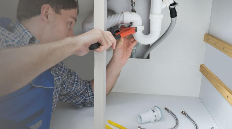Expert burst pipe repair services in Corning, AR